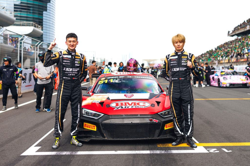 Audi R8 Race