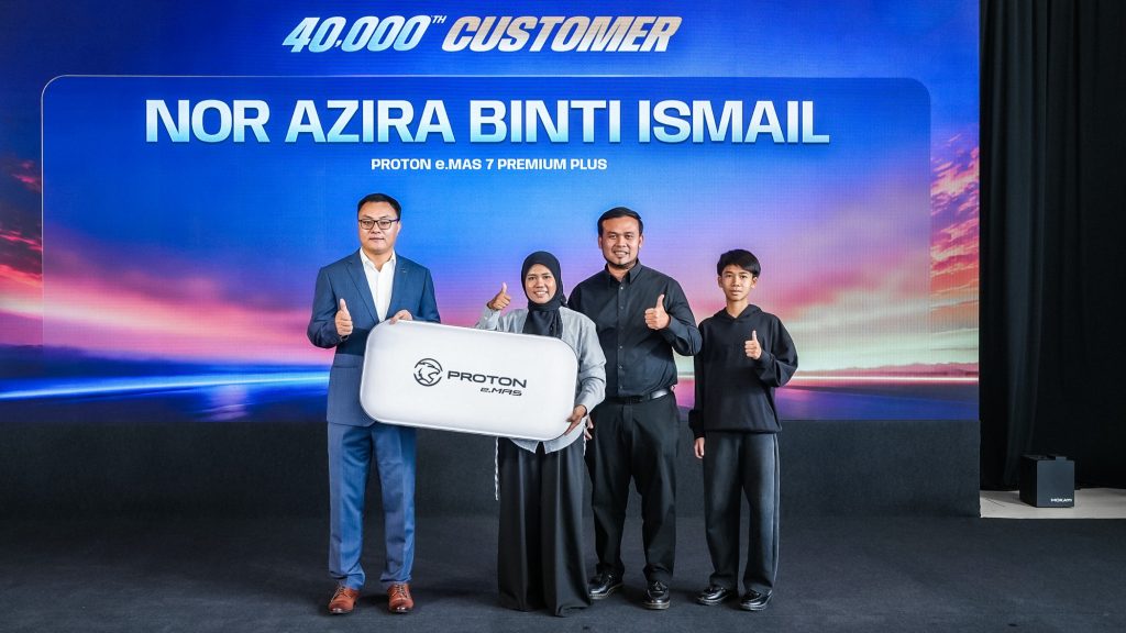 Proton 40,00th delivery