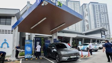 Awan Besar R&R DC Fast Charging